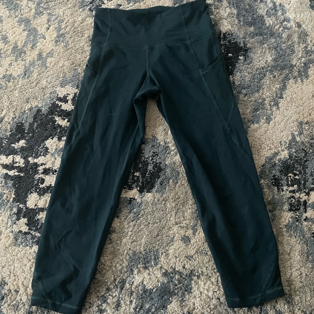Old Navy - Capris Leggings